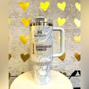 NWT POLAR SWIRL Stanley 40 oz. Quencher H2.0 FlowState Tumbler